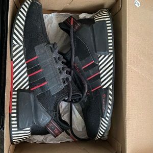 Adidas NMD_R1